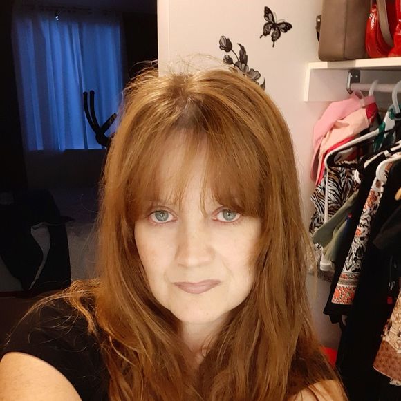 Meet your Posher, Kerry - Picture 1 of 1